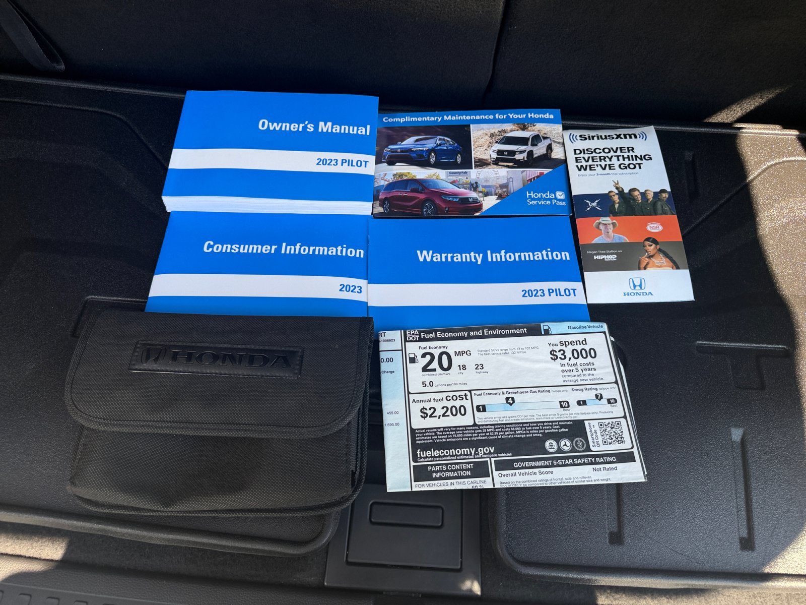 Used 2023 Diffused Sky Pearl Honda TrailSport image 39