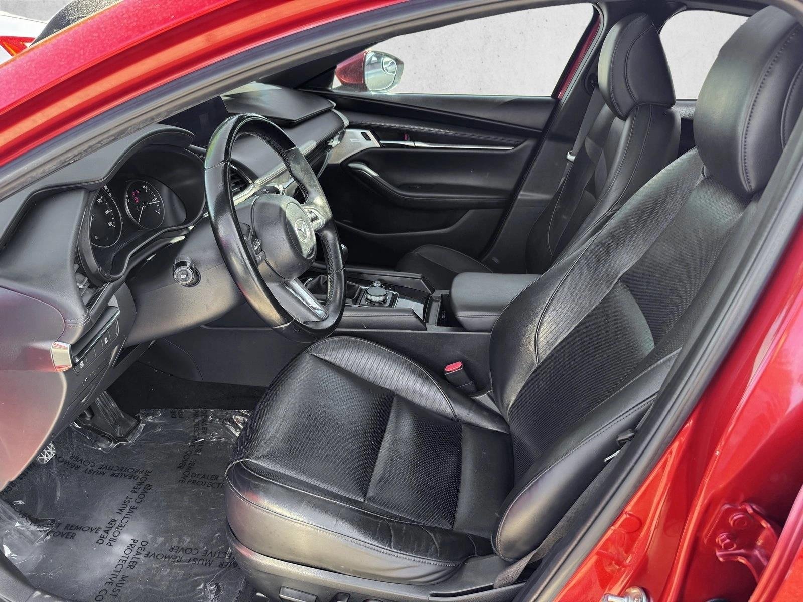 Certified Used 2022 Soul Red Crystal Metallic Mazda Premium image 11