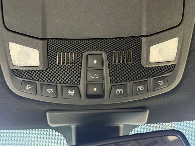 Used 2015 Red Ford Platinum image 35