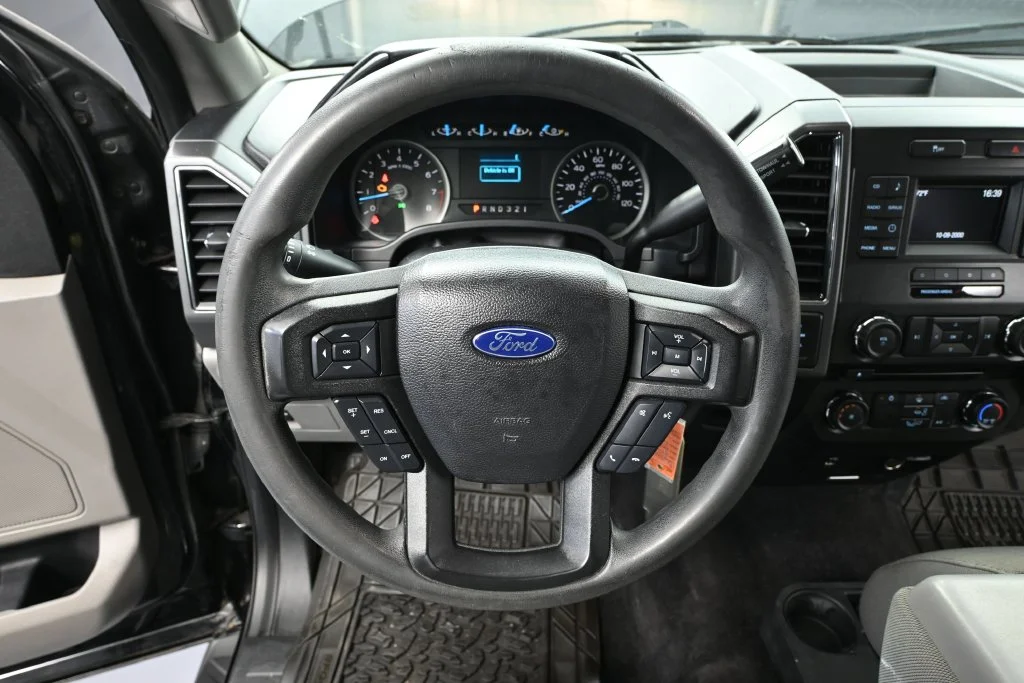 Used 2017 Black Ford XLT image 20