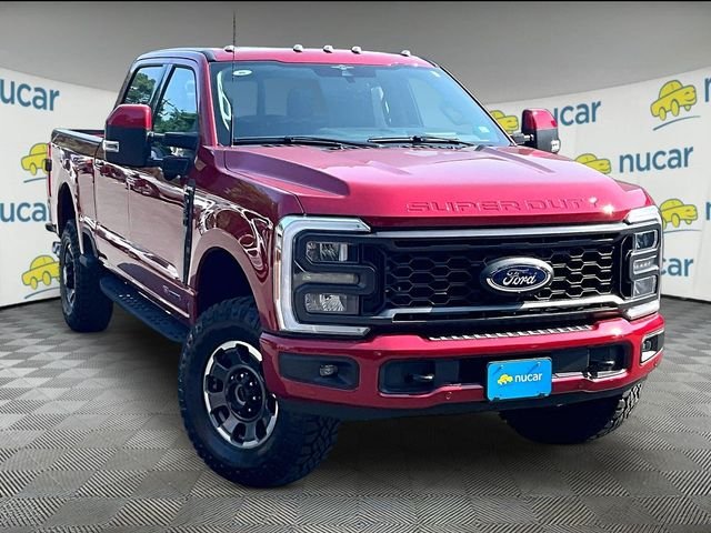 2023 Ford F-350SD Lariat