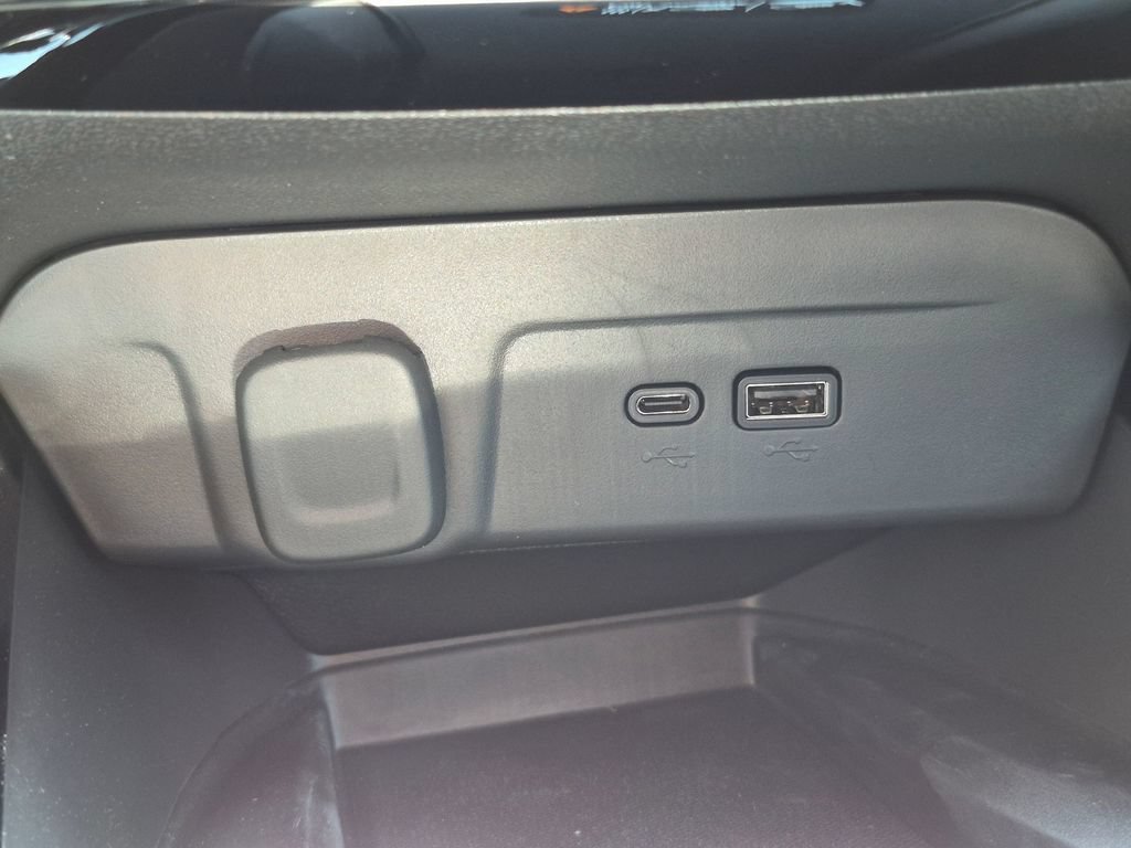 2026 Chevrolet Trax Activ - Photo 32