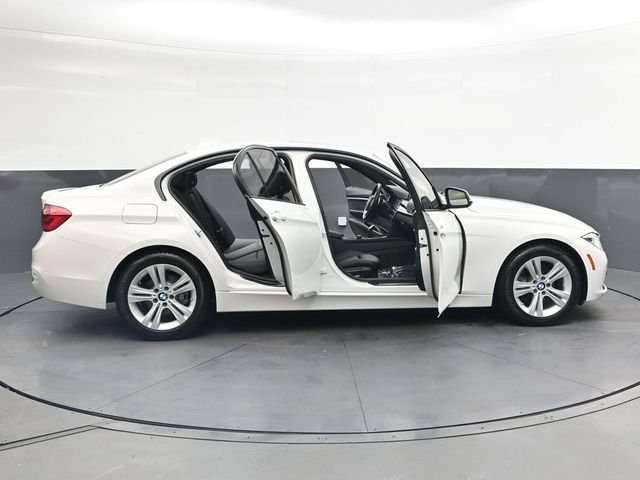 Used 2016 White BMW 328i image 37