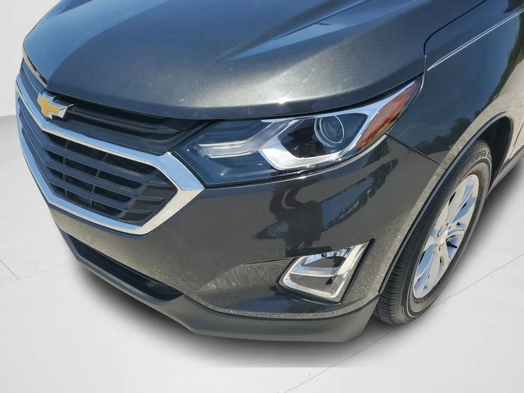 Used 2021 NIGHTFALL GRAY METALLIC Chevrolet LT image 24