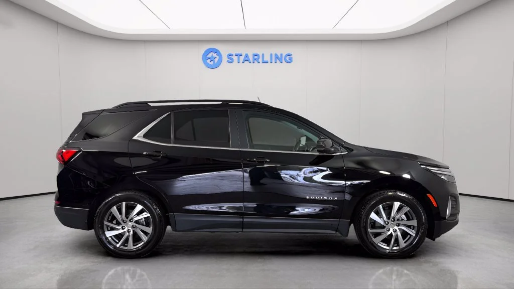 Used 2022 MOSAIC BLACK METALLIC Chevrolet LT image 12