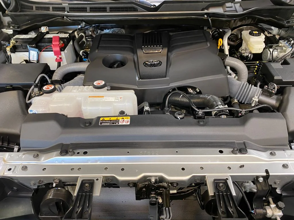 Used 2025 Silver Toyota SR5 image 10