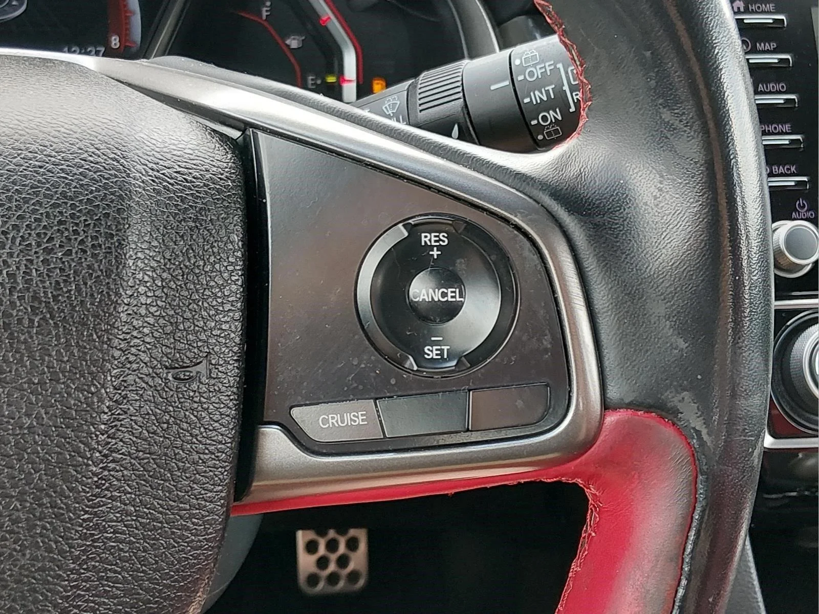Used 2019 Championship White Honda Type R Touring image 28