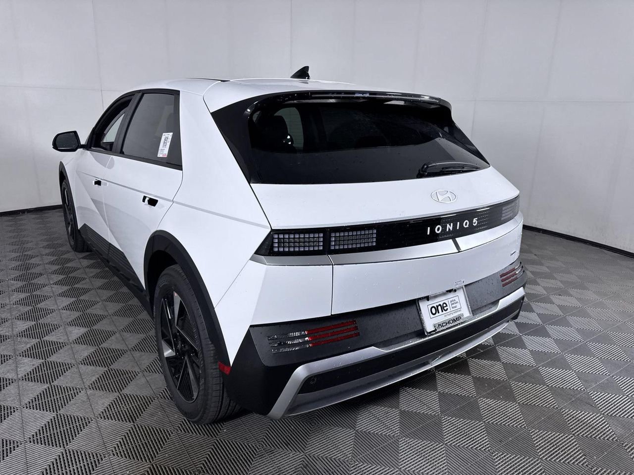 New 2026 Atlas White Hyundai SE image 13