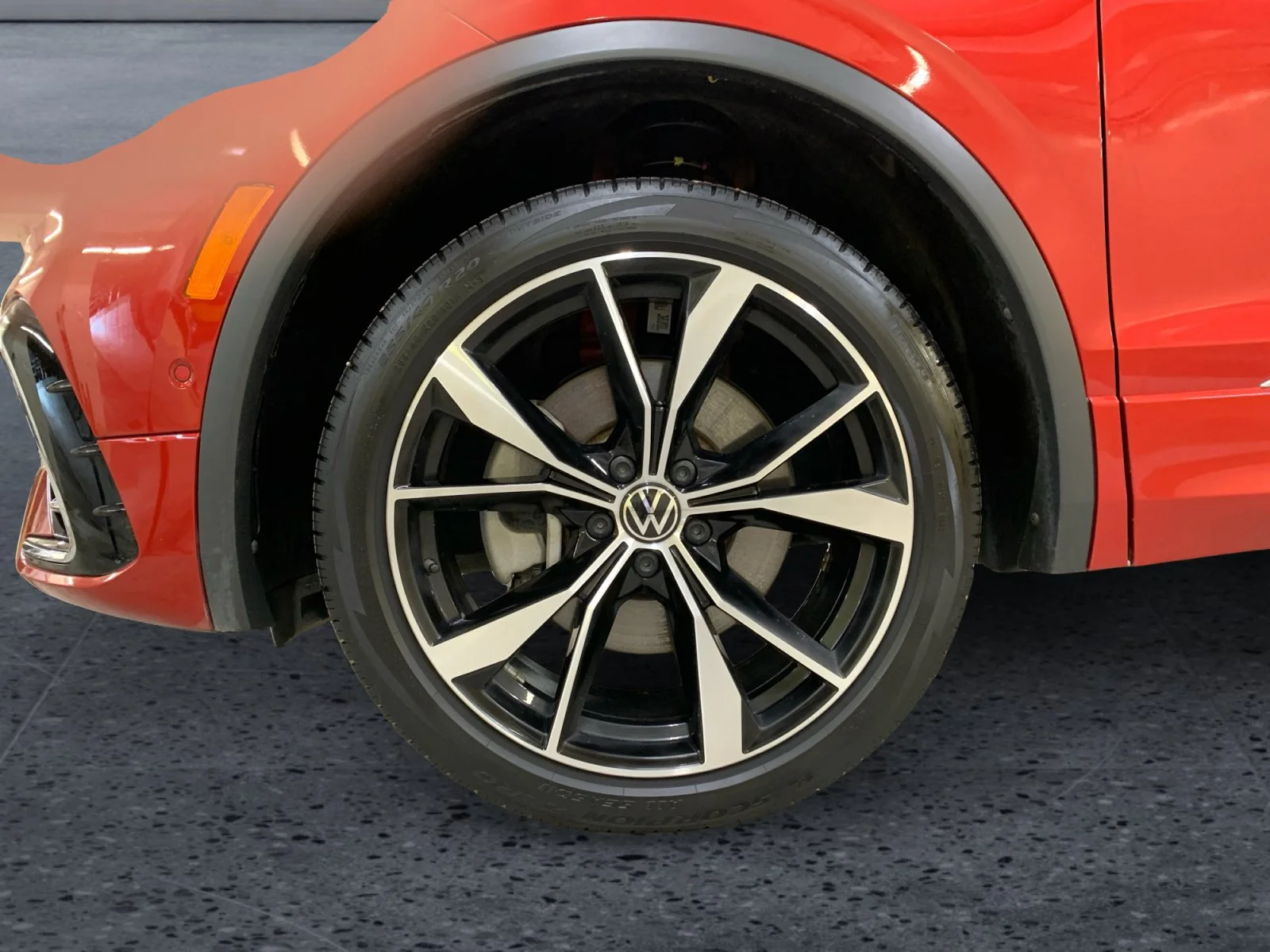 Used 2024 Red Volkswagen Highline R-Line image 9
