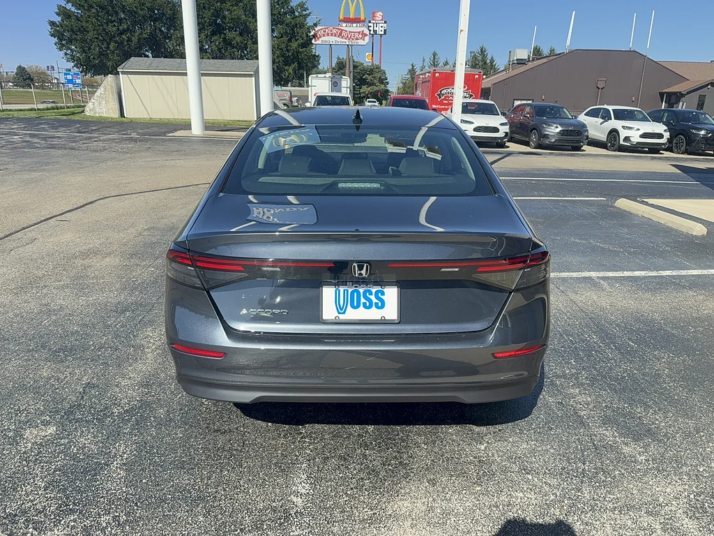 2026 Honda Accord Sedan SE, photo 6 of 12