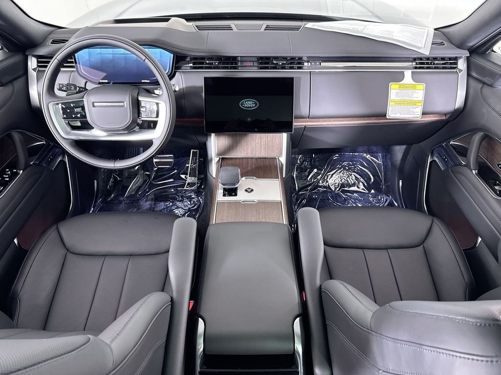 New 2026 Carpathian Grey Land Rover SE image 20