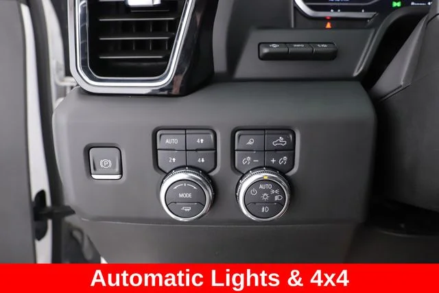Used 2024 White GMC Denali image 22