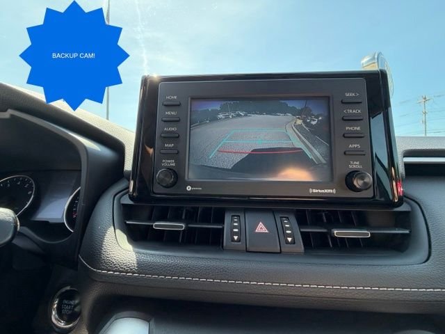 Certified Used 2020 Silver Sky Metallic Toyota XLE Premium image 19