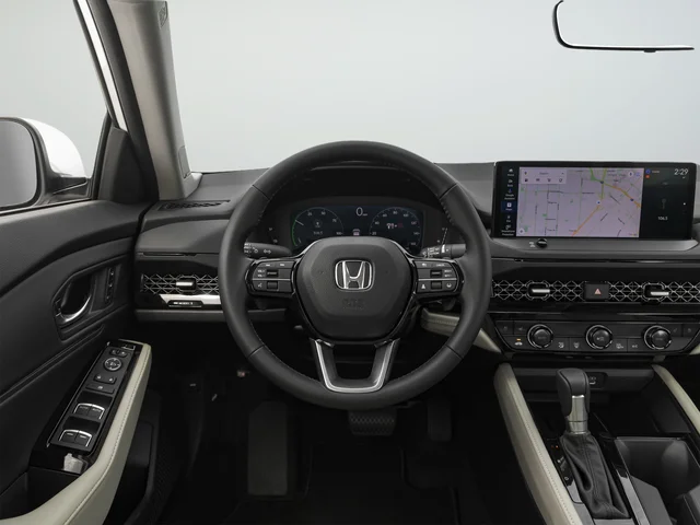 Used 2023 White Honda Touring image 53