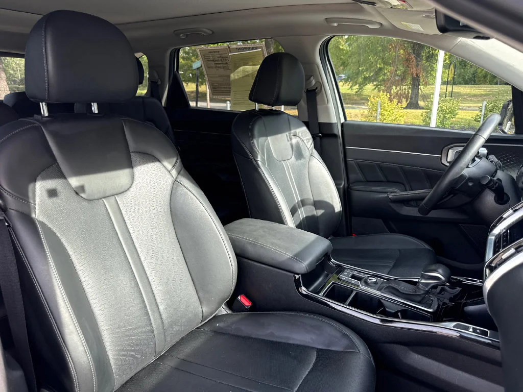 Used 2023 Gray Kia SX image 35