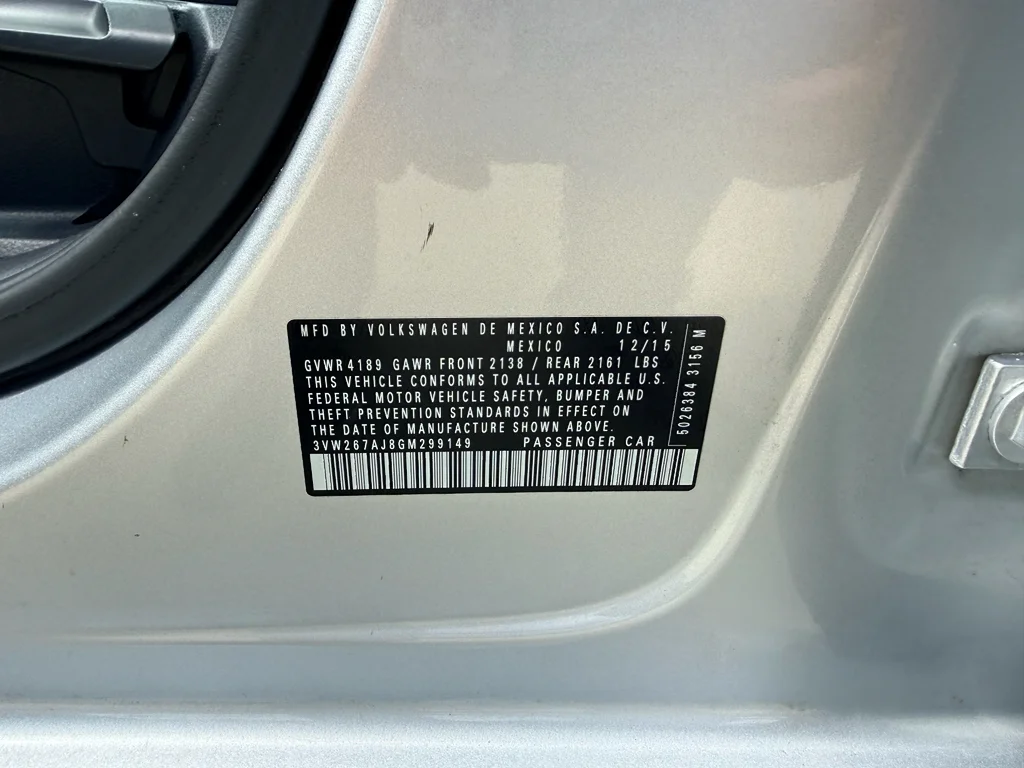 Used 2016 Reflex Silver Metallic Volkswagen 1.4T S image 32
