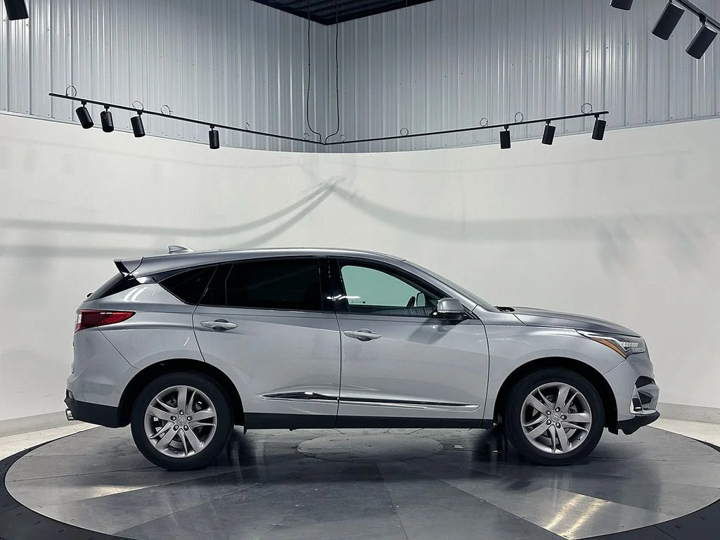 Used 2020  Acura Advance Package image 10