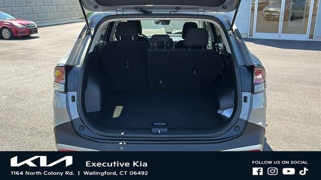 Certified Used 2023 Gray Kia LX image 24