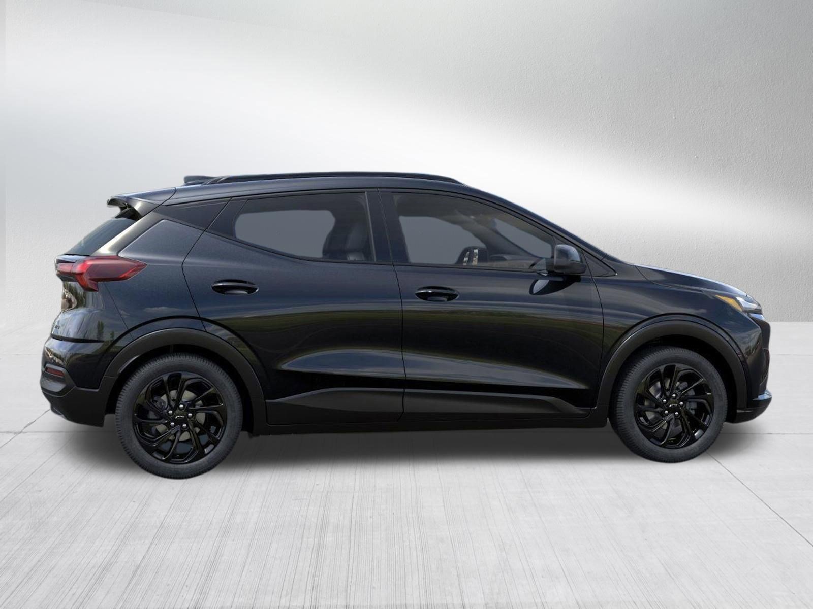 2027 Chevrolet Bolt RS - Photo 5