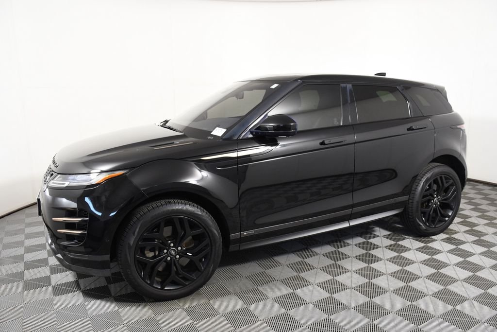 Used 2020 Santorini Black Metallic Land Rover R-Dynamic SE image 2