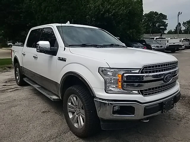 Used 2018 White Ford XL image 1