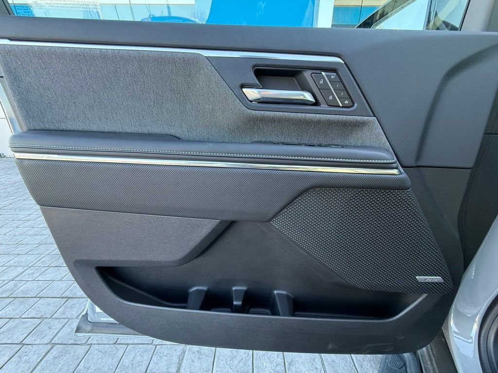 2026 GMC Sierra EV Elevation - Photo 25