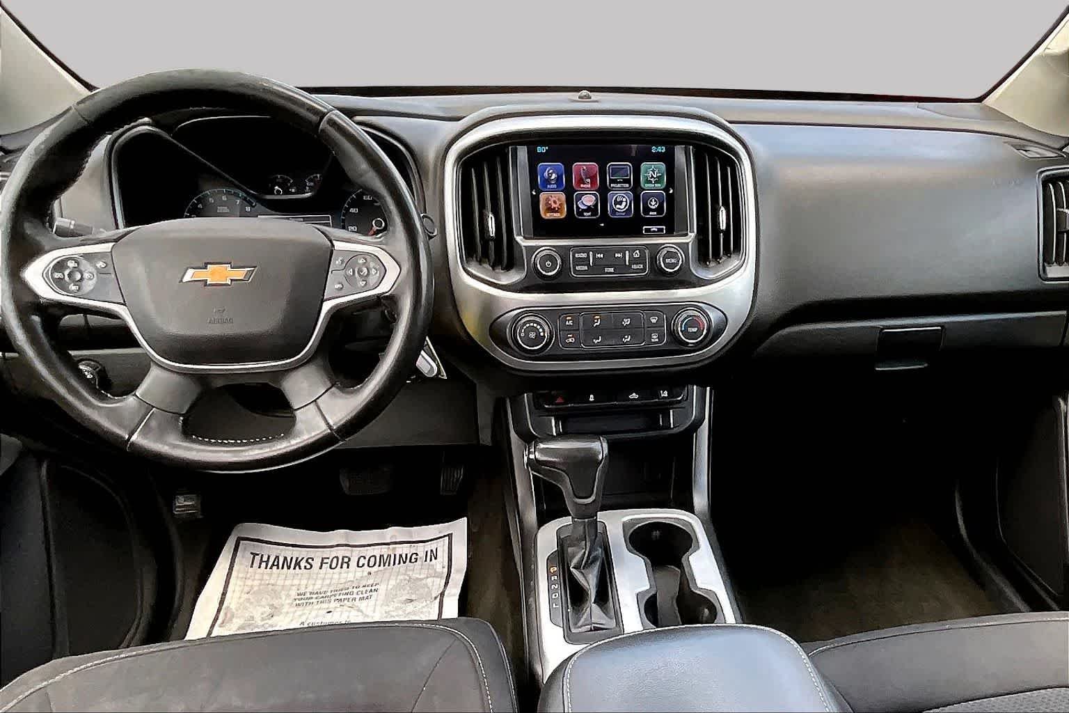 Used 2018 Summit White Chevrolet 2WD LT image 16