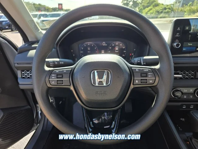 New 2026 Silver Honda SE image 13