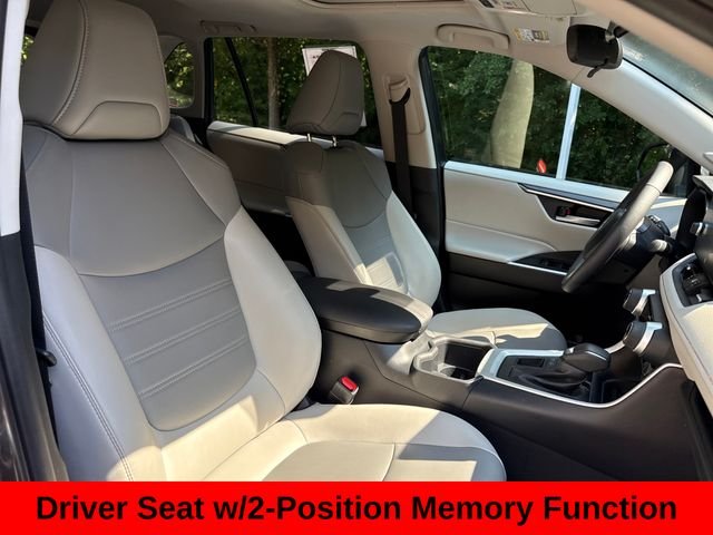 Used 2025 Gray Toyota XLE Premium image 26