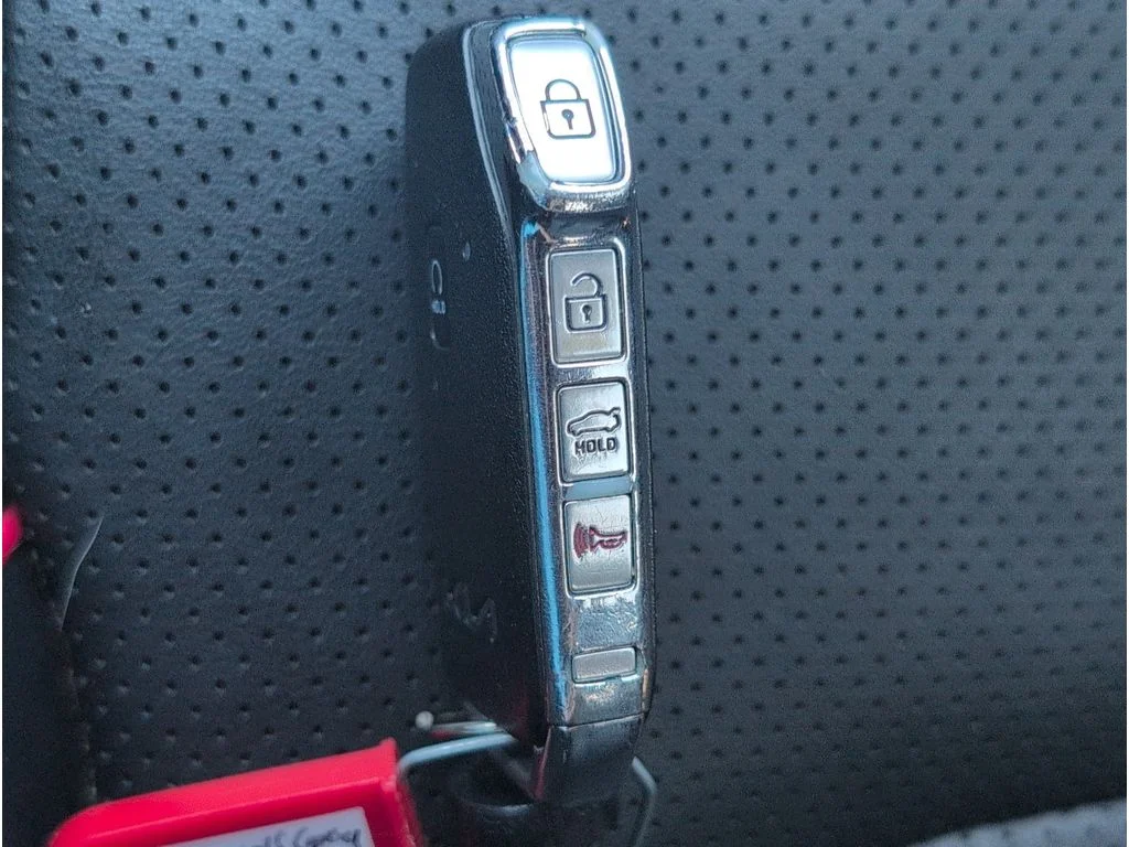 Used 2024 wolf gray Kia GT DCT FWD image 19