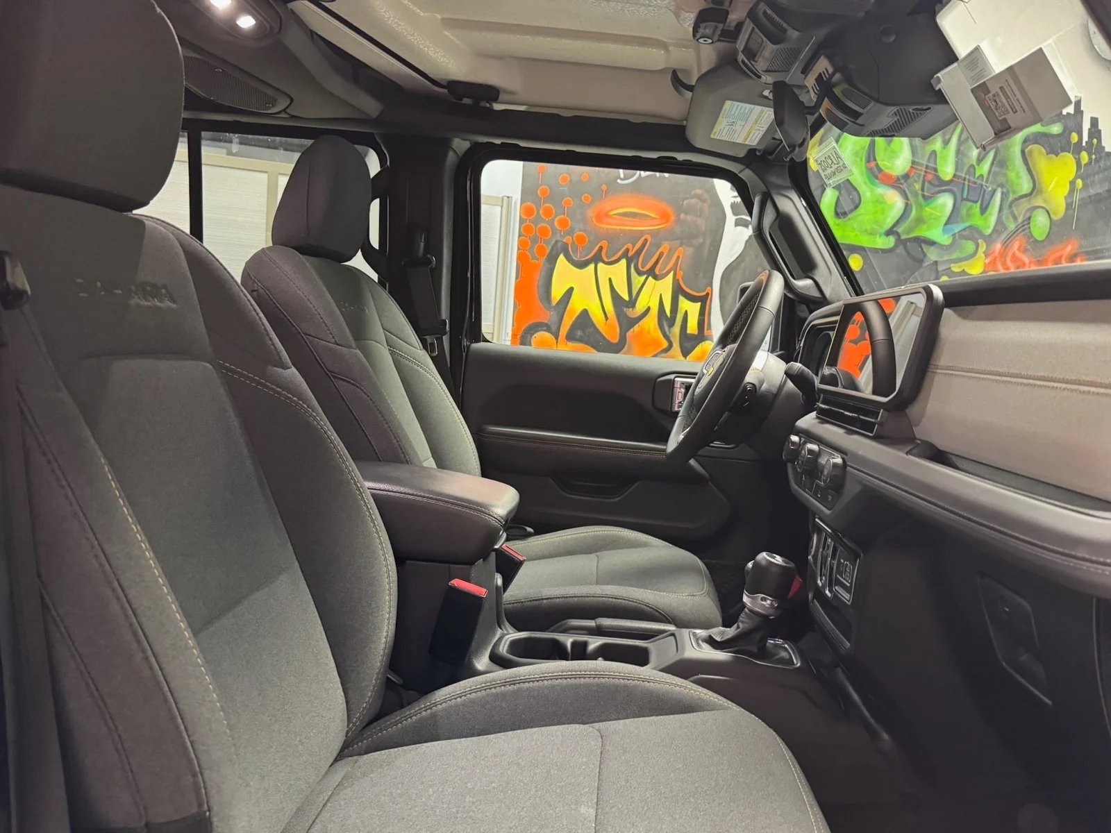 Used 2024 Black Clear Coat (px8) Jeep Sahara 4xe image 23