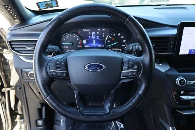 Used 2020 Magnetic Ford XLT image 13