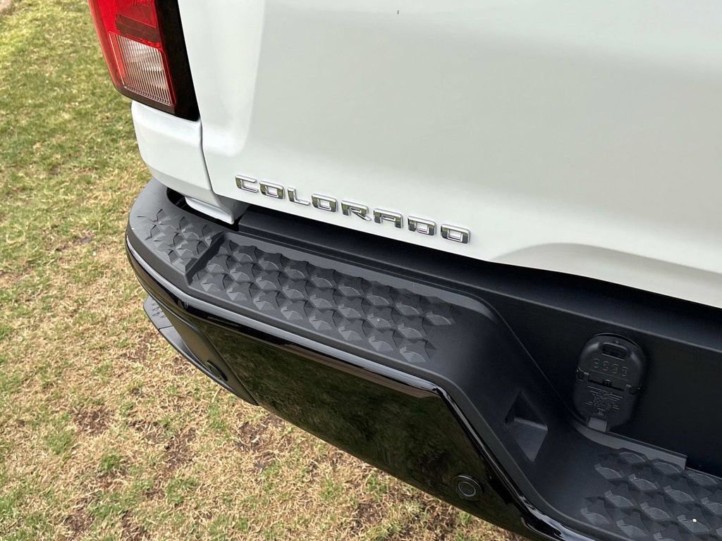 2026 Chevrolet Colorado Z71 - Photo 7