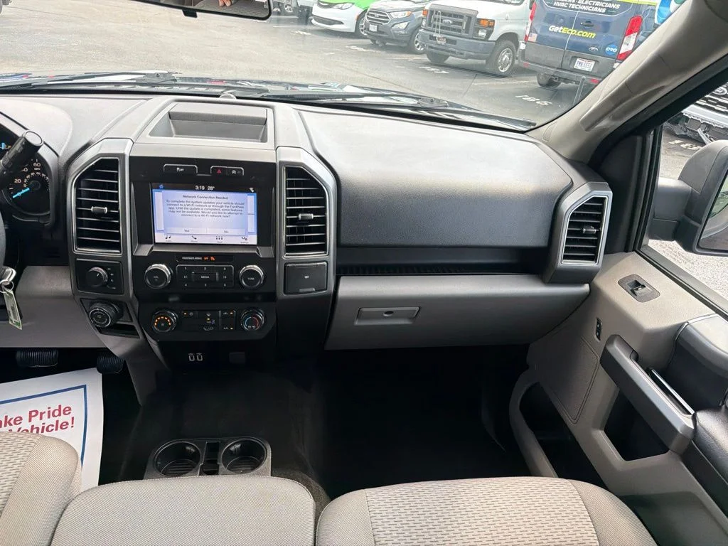 Used 2019 Gray Ford XLT image 22