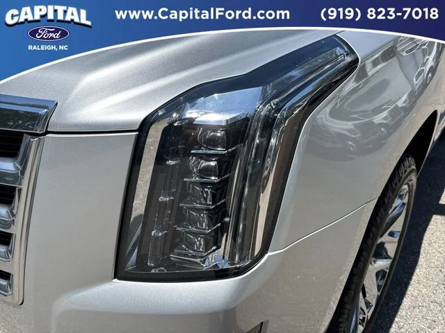 Used 2020 Silver Cadillac Premium Luxury image 11
