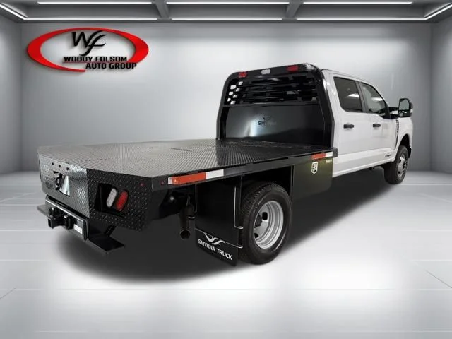 New 2026 Oxford White Ford F-350® XL image 6
