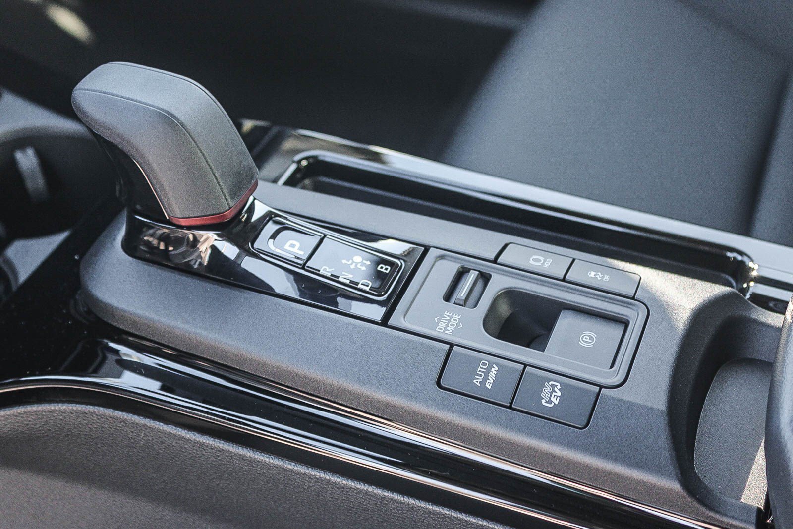 New 2027 Cutting Edge Toyota  XSE Premium image 21