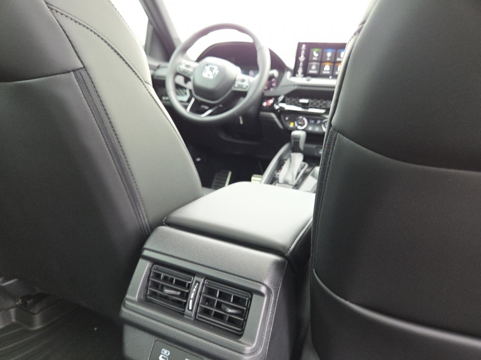 New 2026 Urban Gray Pearl Honda Sport-L image 22