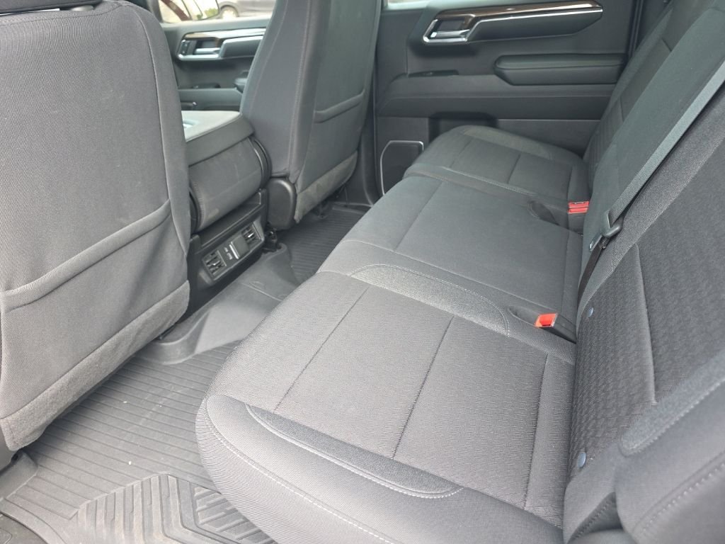 Used 2024 Gray Chevrolet LT image 13