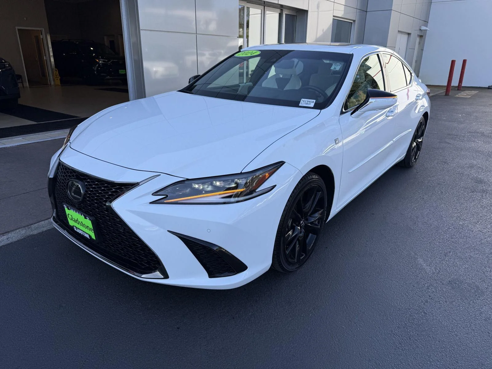 2024 Lexus ES Hybrid
