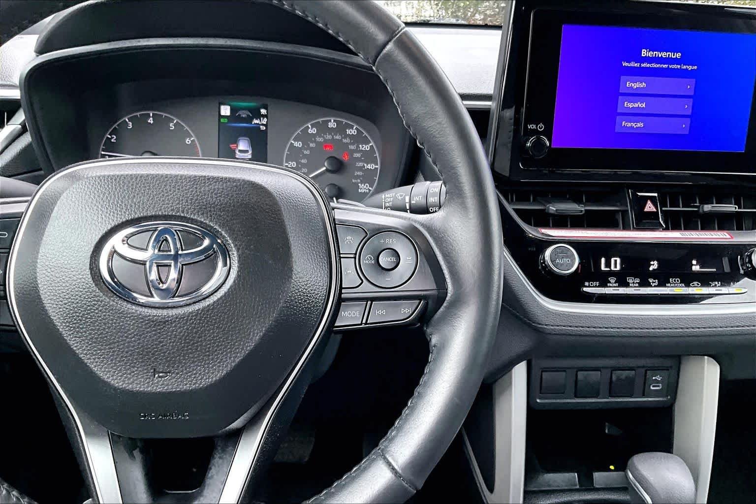 Used 2024 Wind Chill Pearl Toyota Hybrid SE image 25