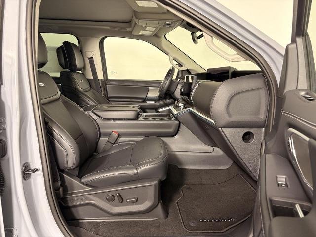 New 2026 Glacier Gray Metallic Tri-Coat Ford Platinum® image 70