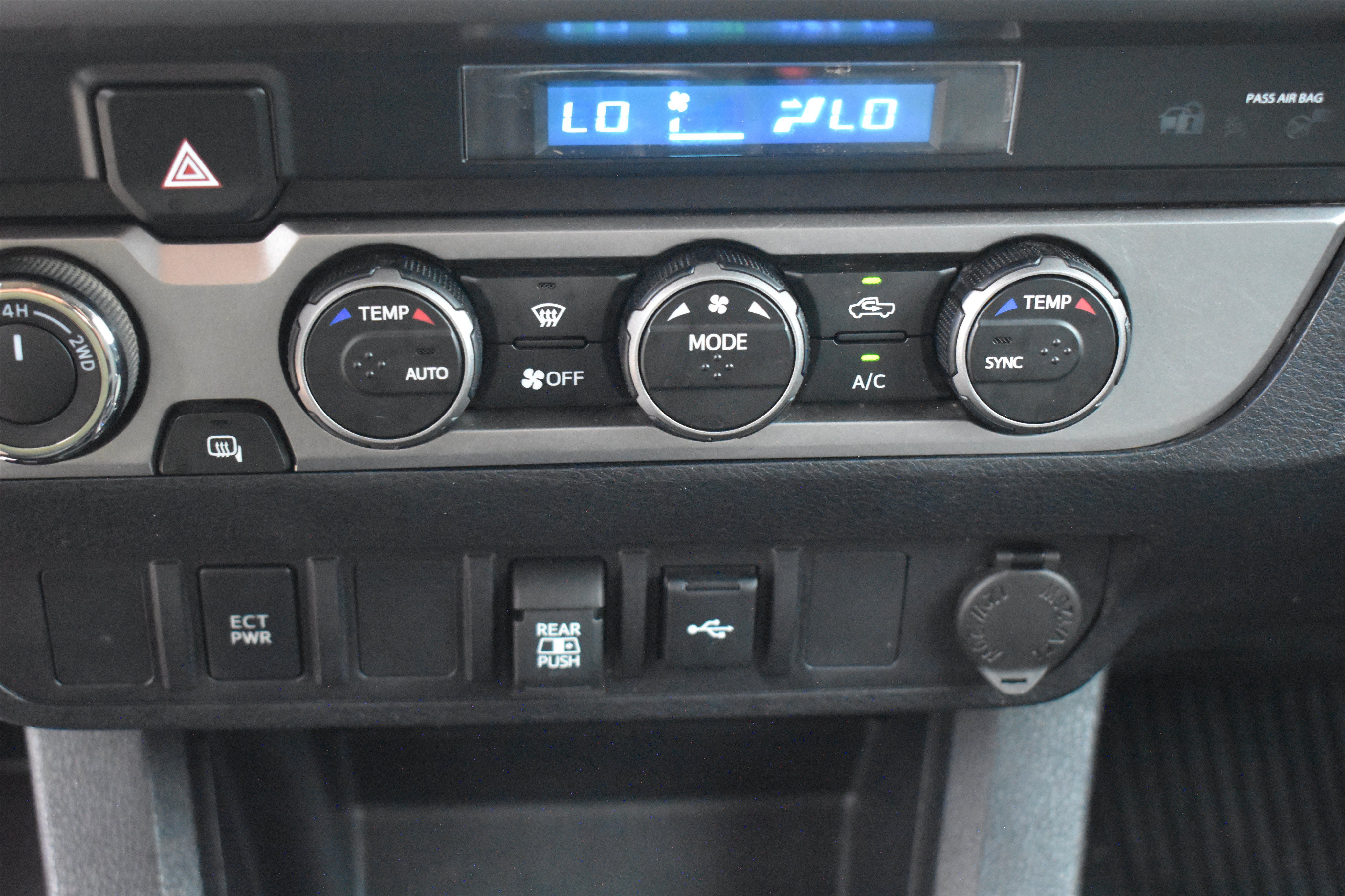 Used 2022 Black Toyota SR5 image 27