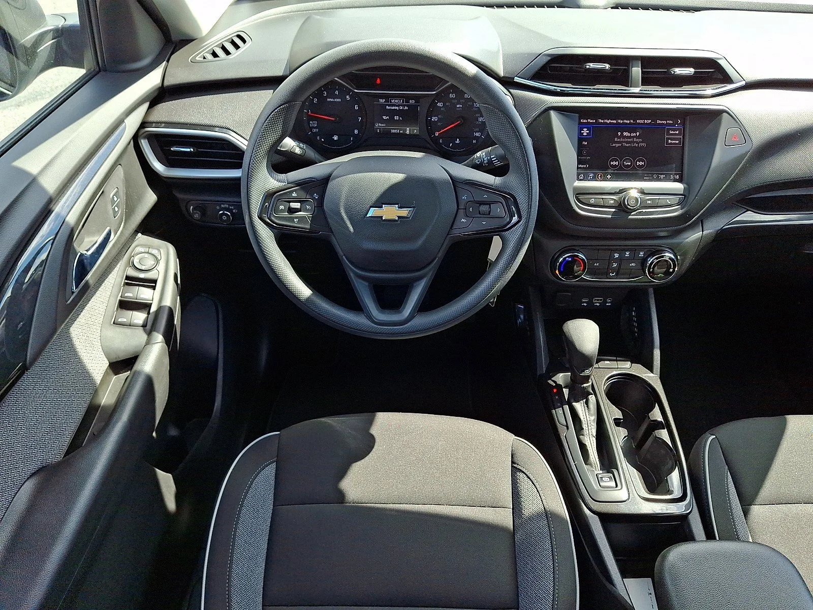 Used 2022 Mosaic Black Metallic Chevrolet LS image 12