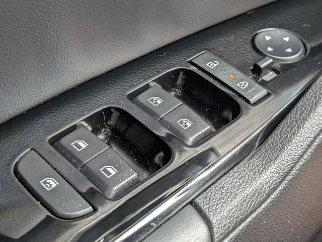 Used 2025 Black Kia EX image 23