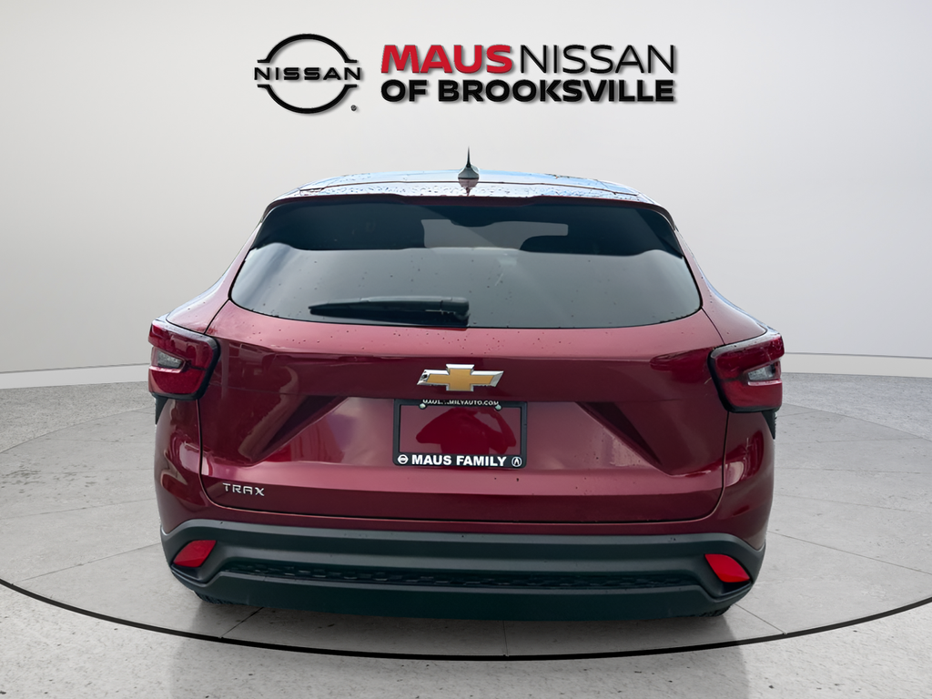 Used 2025 Red Chevrolet LS image 7