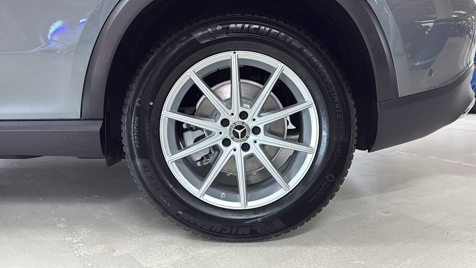 New 2026 Selenite Grey Metallic Mercedes-Benz GLE 350 image 12