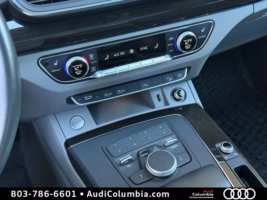 Used 2020 Gray Audi 45 Premium image 34