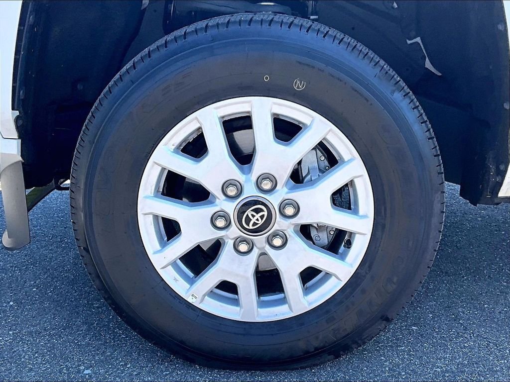 Used 2026 White Toyota SR5 image 7