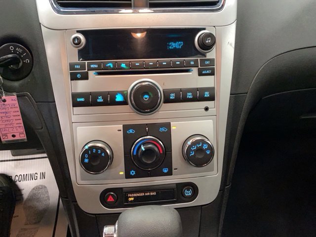 Used 2010 Beige Chevrolet LT image 4